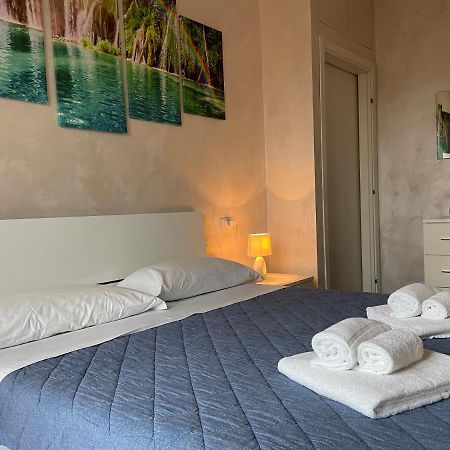 Adriano Metro & Comfort Suites - Affitti Brevi Italia Милано Екстериор снимка