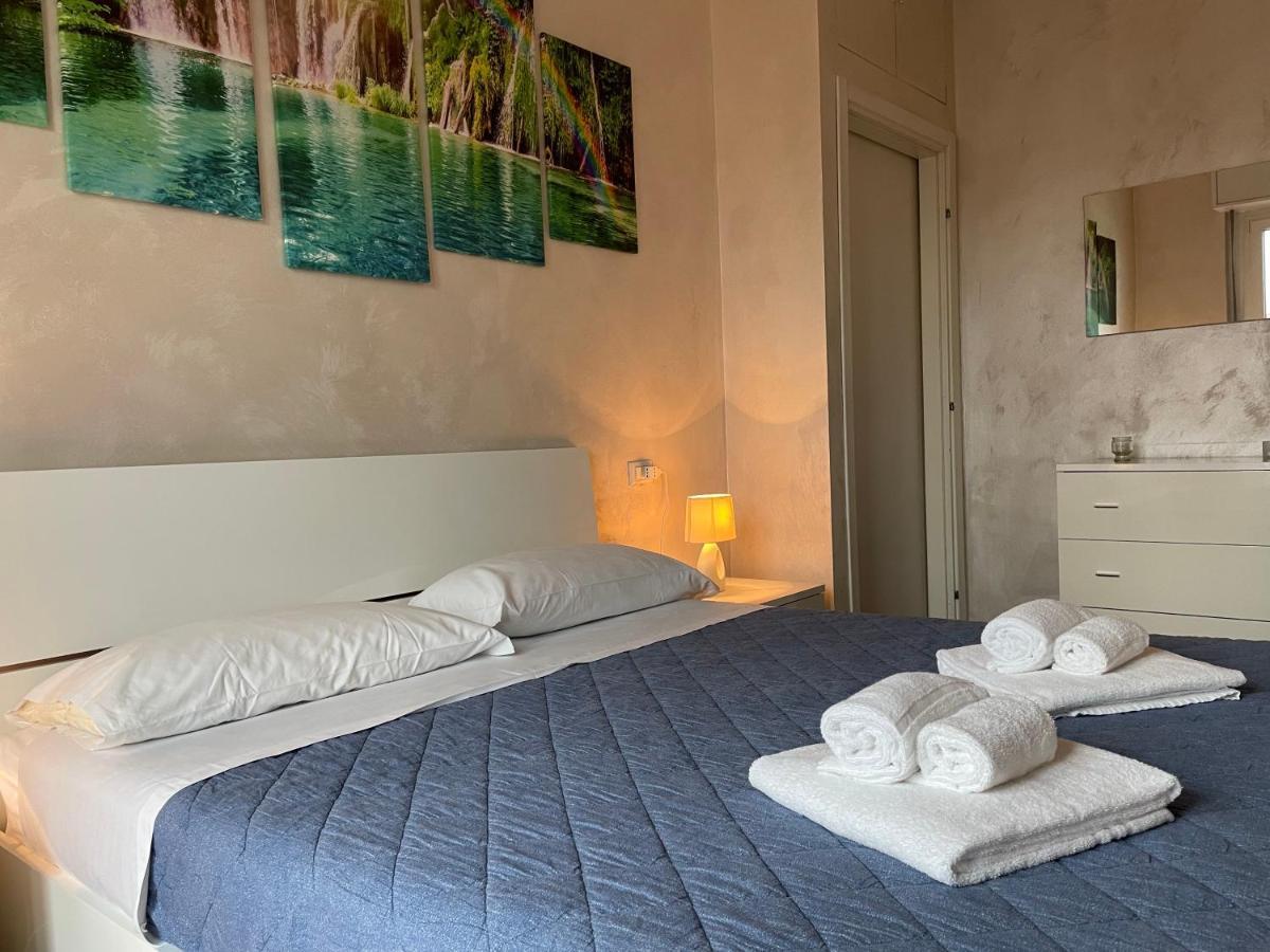 Adriano Metro & Comfort Suites - Affitti Brevi Italia Милано Екстериор снимка